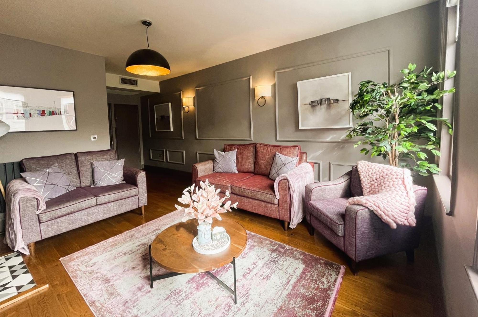 The Lawrance Luxury Aparthotel - Йорк Экстерьер фото